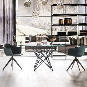 Mesa Gordon de Cattelan Italia. Muebles modernos italianos. Mesas de comedor.