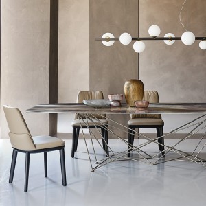 Mesa Gordon CrystalArt de Cattelan Italia. Muebles modernos italianos.