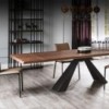 Mesa Eliot Wood Drive de Cattelan Italia. Mesa de salon de diseño moderno.