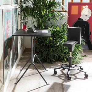 Mesa Alta Officina Bistrot Magis. Mesas de diseño moderno de calidad italiana.