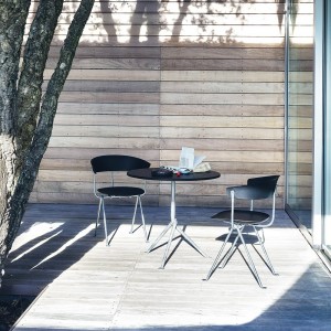 Mesa Officina base central outdoor de Magis. Muebles y complementos de diseño moderno.