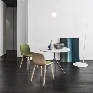 Mesa Officina base central outdoor de Magis. Muebles y complementos de diseño moderno.