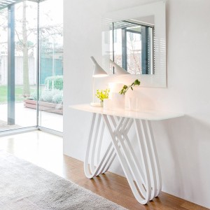 Consola Arpa de Tonin Casa. Muebles modernos italianos.