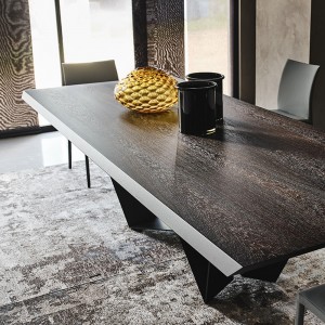 Mesa Skorpio Wood de Cattelan Italia. Muebles modernos italianos.