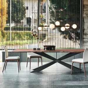 Mesa Spyder wood de Cattelan Italia. Muebles modernos italianos. Mesas de comedor.
