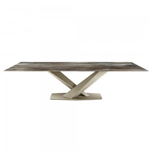 Mesa Stratos CrystalArt de Cattelan Italia. Mesas de diseño. Mesas modernas.