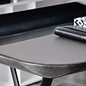 Escritorio Cocoon Leather de Cattelan Italia. Escritorio de diseño moderno.