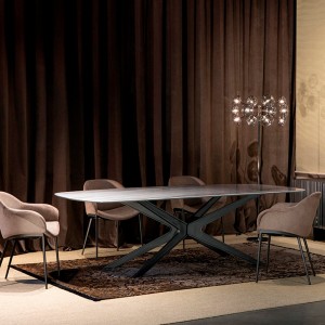 Mesa Blade Redondeada de Tonin casa. Muebles modernos de hogar.