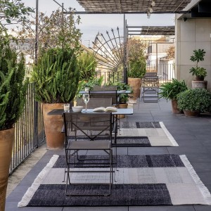 Alfombra Tres Outdoor Negro