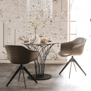 Sillón Indy de Cattelan Italia. Butacas de diseño fijas o giratorias.
