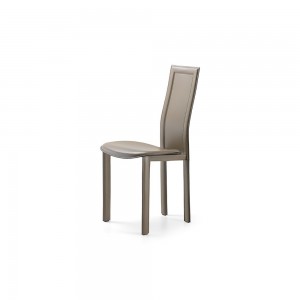 Silla Lara de Cattelan Italia. Sillas tapizada en cuero. Sillas de diseño.