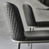 Silla Magda ML Couture de Cattelan Italia. Silla con brazos. Sillas tapizadas.