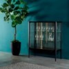 Vitrina Venus de Tonin casa. Muebles modernos de hogar.