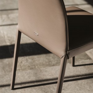 Silla Norma de Cattelan Italia. Sillas diseño. Sillas modernas. Sillas de comedor.