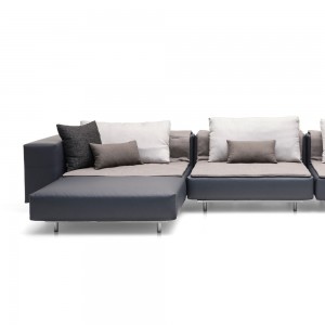 Reposapiés Walrus Extremis. Mueble para exterior de diseño original.