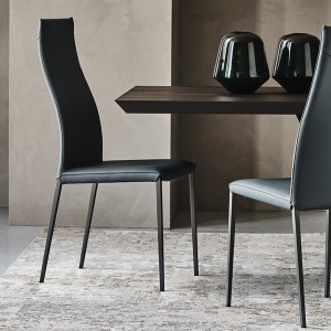 Silla Norma ML Couture de Cattelan Italia. Silla de acero. Sillas de diseño.