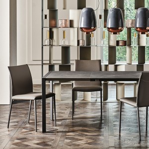 Silla Piuma Italia de Cattelan. Sillas de diseño. Sillas para comedor.