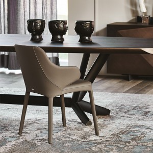 Silla Wanda de Cattelan Italia. Silla de acero tapizada. Sillas modernas.
