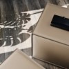 Pouf Kubo de Cattelan Italia. Poufs tapizados en cuero. Poufs modernos.