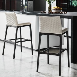 Taburete Arcadia Couture de Cattelan Italia. Taburetes de diseño moderno.