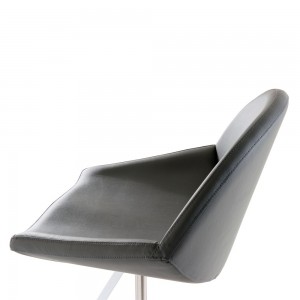 Taburete Kiss de Cattelan Italia. Muebles de diseño italiano. Taburetes modernos.