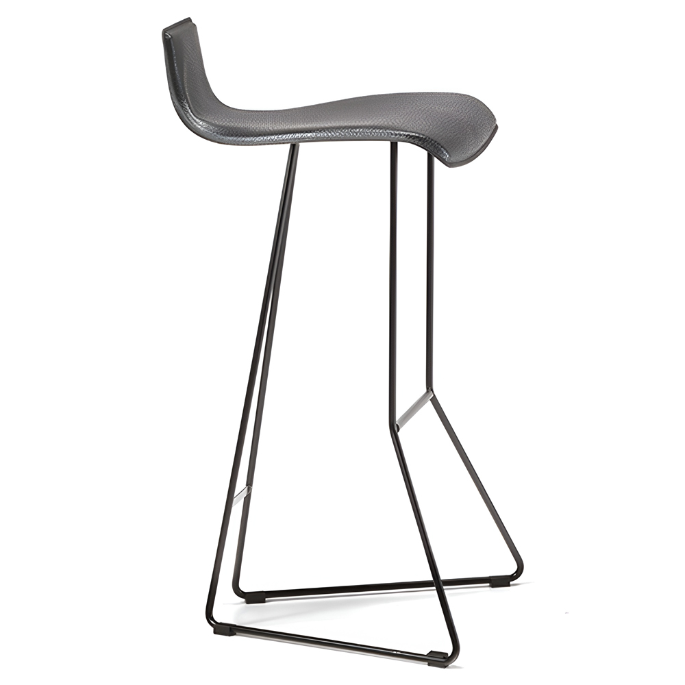 Taburete Pepe de Cattelan Italia. Muebles modernos de diseño italiano.