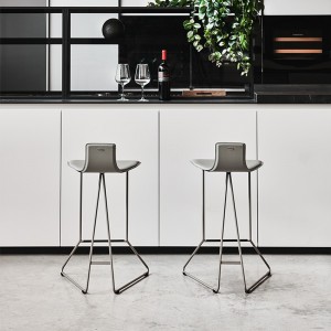Taburete Pepe de Cattelan Italia. Muebles modernos de diseño italiano.