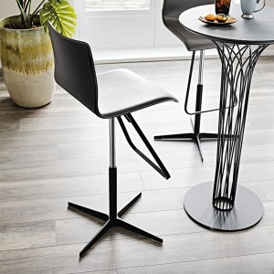 Taburete Toto X de Cattelan Italia. Muebles modernos italianos.