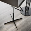 Taburete Toto X de Cattelan Italia. Muebles modernos italianos.