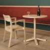 Sillón Pastis Armchair Hay. Ideal para cafés y comedores modernos elegantes.