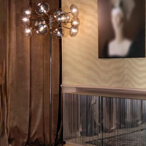 Lámpara de pie Breath de Tonin casa. Muebles modernos de hogar.