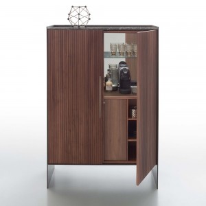 Mueble Bar Bristol madera de Alivar. Muebles elegantes de diseño italiano.