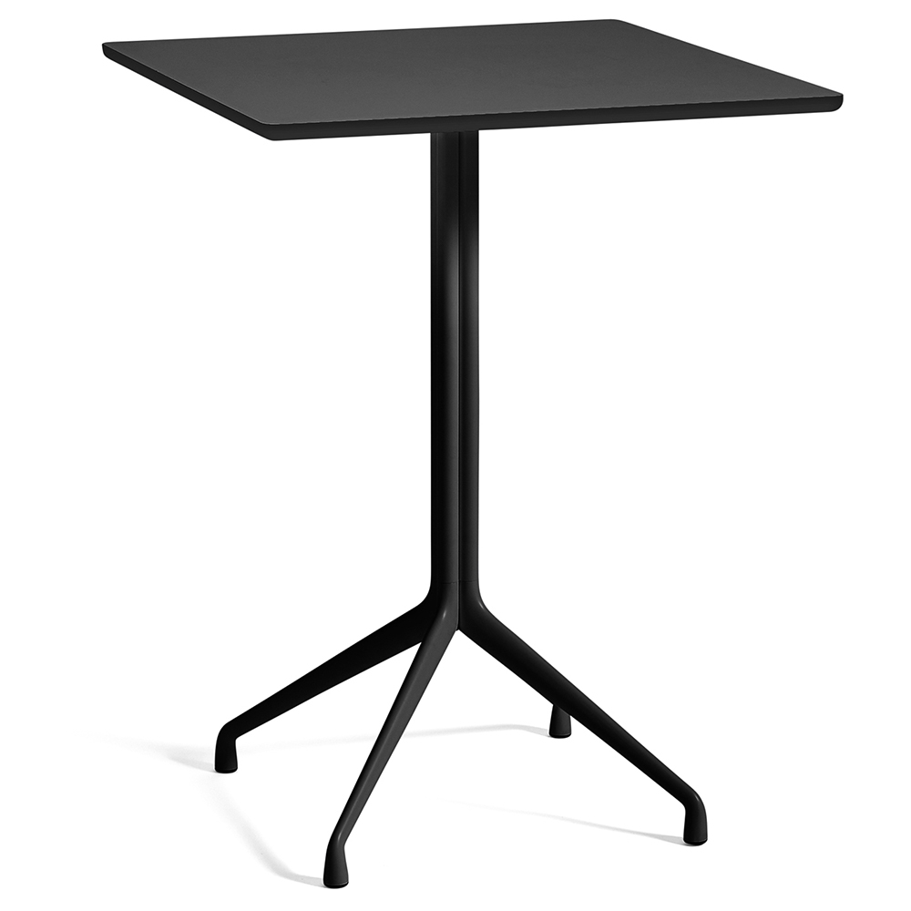 Mesa alta AAT 15 de Hay. Mesas altas modernas ideales para bar o café.