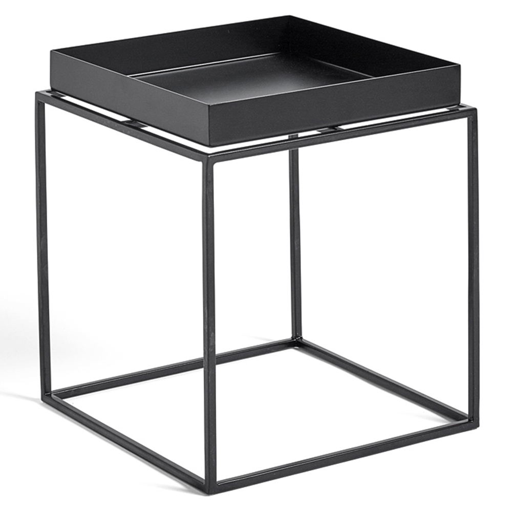 Mesa auxiliar multifuncional Tray M de HAY con gran diseño elegante y versatil.