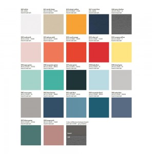 Silla 763 tapizada de Ton. Sillas de diseño. Sillas de madera clásicas.
