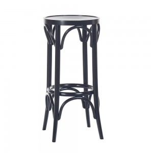 Taburete 073 madera de Ton. Taburetes restaurantes, para variados interiores.