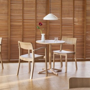 Mesa Pastis Hay. Diseño moderno e Ideal para comedor, salón o restaurantes.