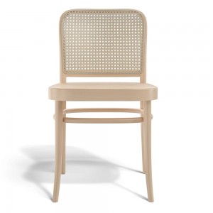 Silla 811 rejilla 2 de Ton. Sillas de restaurantes, varios interiores.