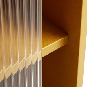 Aparador Colour Cabinet Tall de Hay. Diseño moderno ideal para salones.