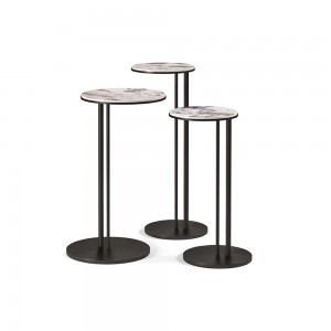 Mesita Sting de Cattelan Italia. Muebles modernos italianos. Mesas auxiliares.