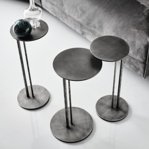 Mesa auxiliar Sting Brushed de Cattelan Italia. Mesas auxiliares de diseño.