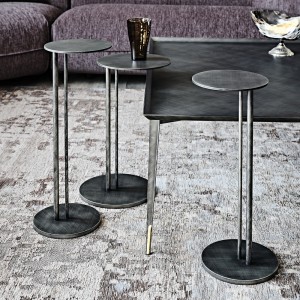 Mesa auxiliar Sting Brushed de Cattelan Italia. Mesas auxiliares de diseño.