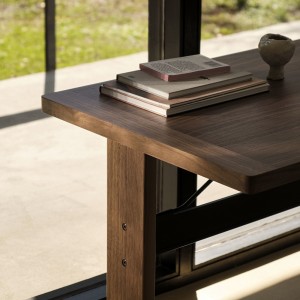Escritorio Passerelle Madera Hay. Escritorio de diseño original estilo Nórdico.