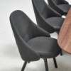 Silla Albu tapizada de Ton. Sillas de restaurantes, varios interiores.