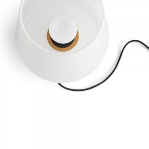 Lámpara sobremesa Apollo Hay. Iluminación origiginal para espacios interiores.