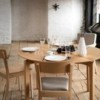 Silla Bergamo tapizada de Ton. Sillas de restaurante, para interiores.