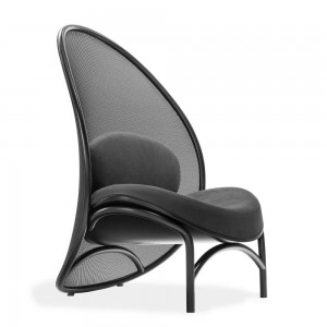 Sillón Lounge Chips tapizado de Ton. Sillones para comedor, interiores.