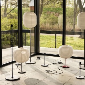 Lámpara sobremesa Common Hay. Diseño moderno de iluminación para el hogar.