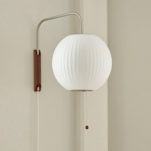 Lámpara pared Nelson Ball Sconce Hay. Lámparas de diseño para salón.