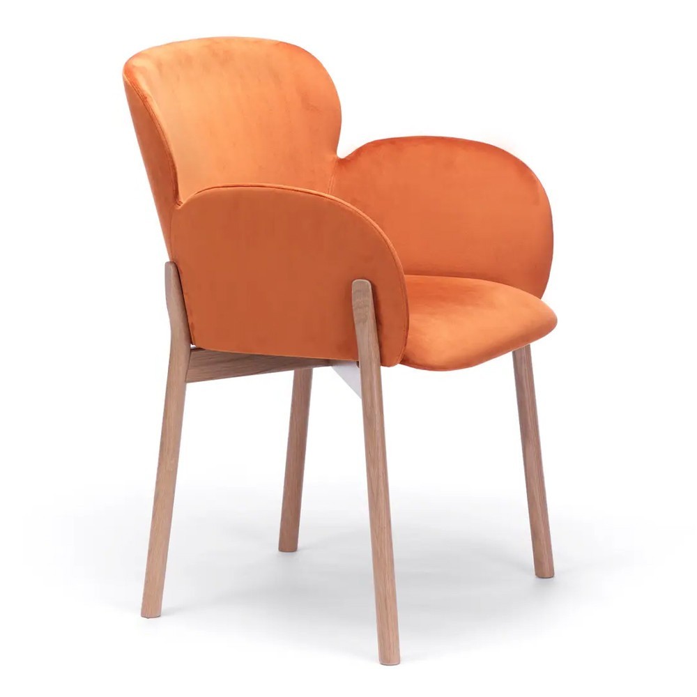 Sillón Ginger_37 de Ton. Sillones para comedor, de variados interiores.